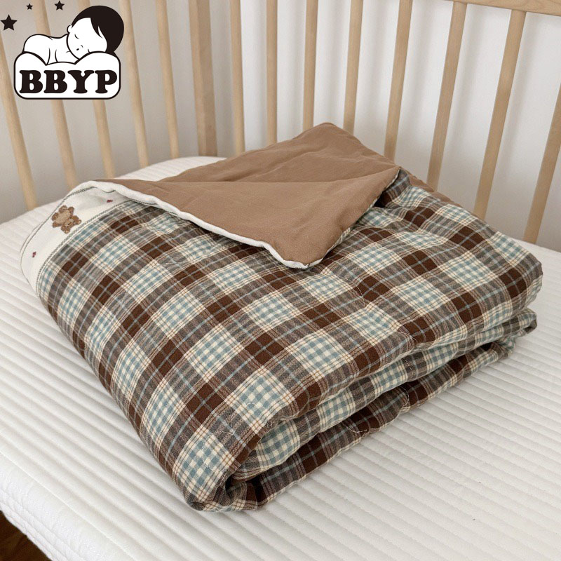 Baby Nursery Bedding - Breathable Grid Linen Quilt for Kids